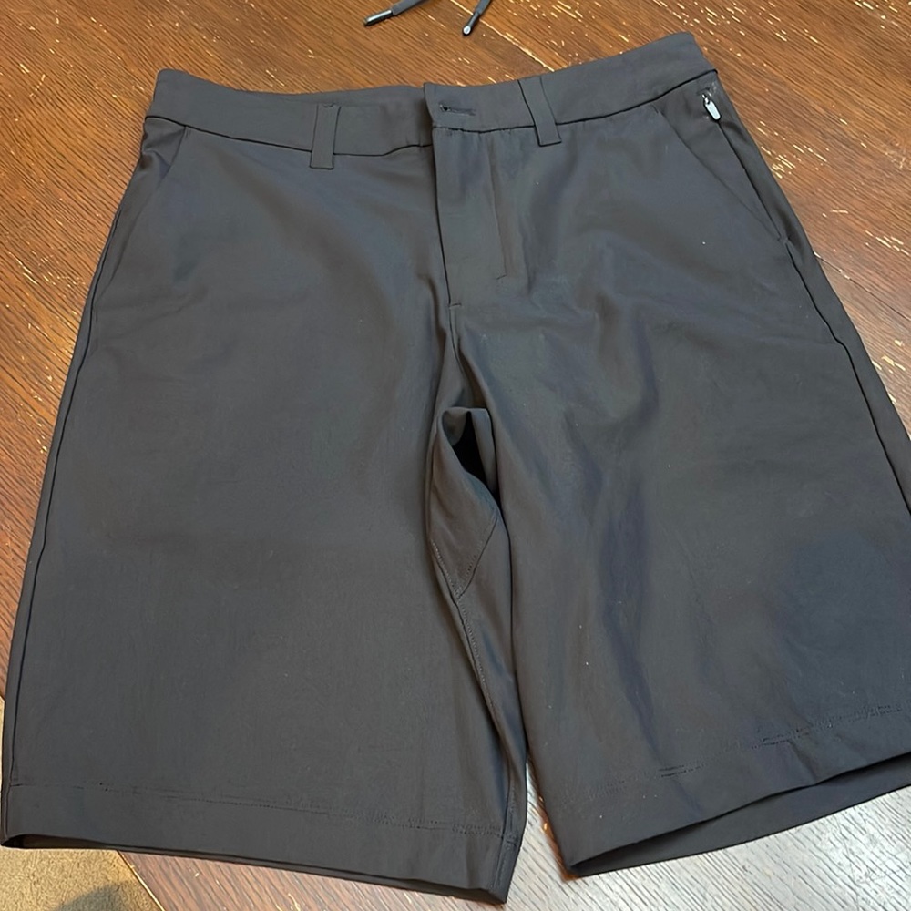 Black lulu dress shorts
